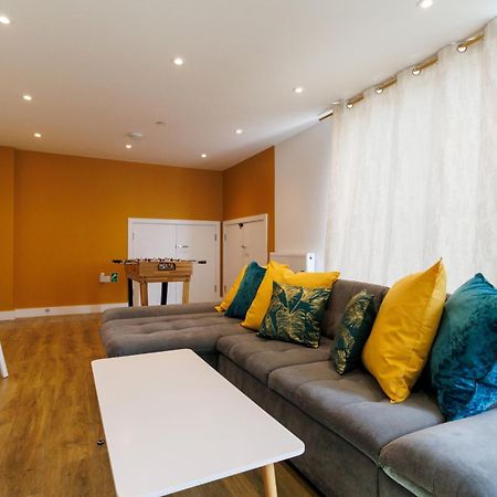 City Centre, Sleeps 7, Stunning Views & Parking, Interconnected Rooms Long Stay Work Contractor Leisure, Diamond Penthouse CBG Dış mekan fotoğraf