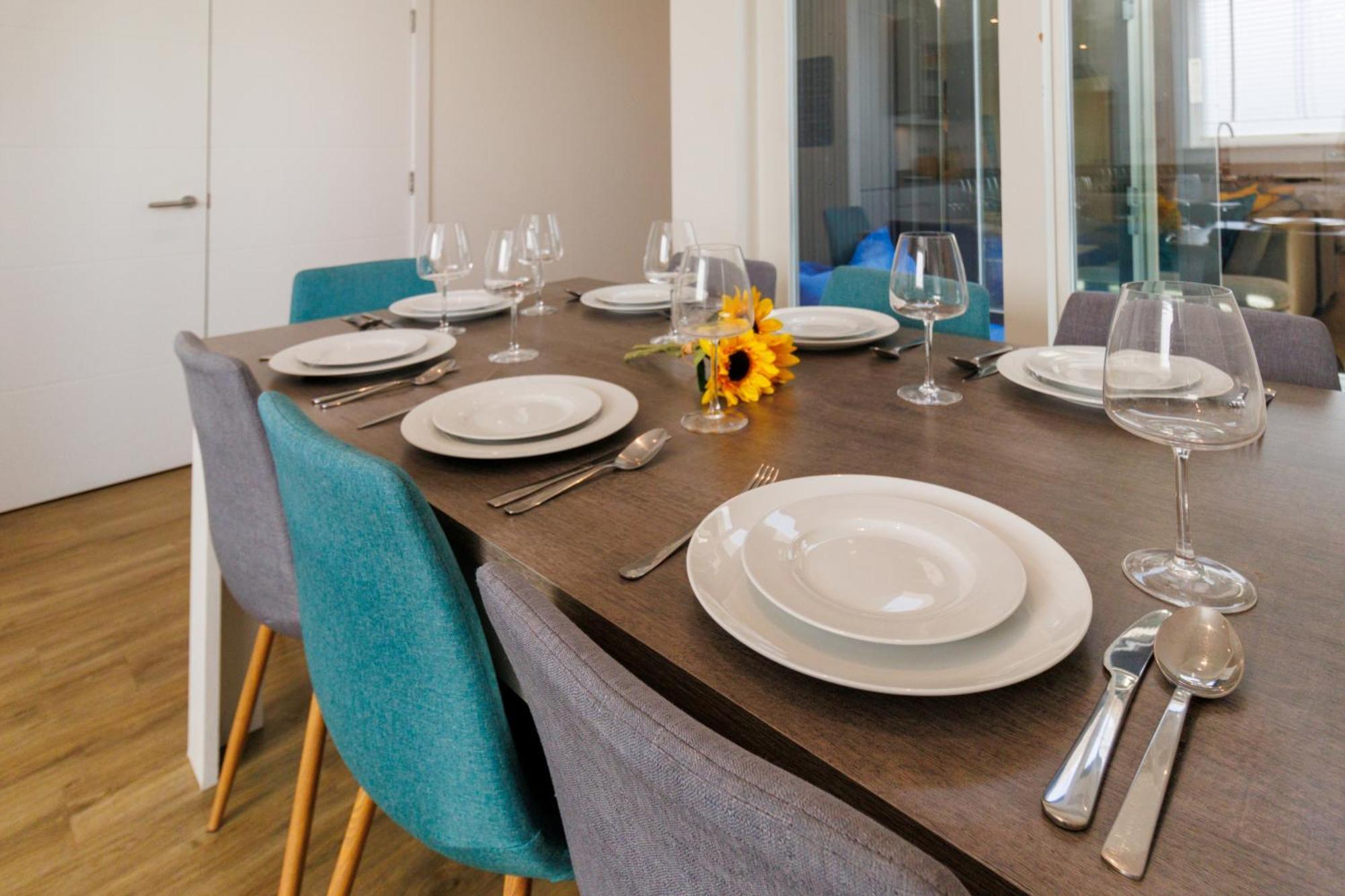 City Centre, Sleeps 7, Stunning Views & Parking, Interconnected Rooms Long Stay Work Contractor Leisure, Diamond Penthouse CBG Dış mekan fotoğraf